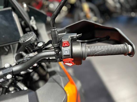 KTM 1290 Super Adventure S / Tech Pack / Slip-on / Kraschbågar 15 of 19