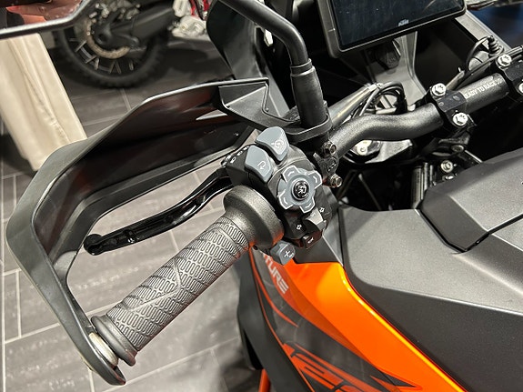 KTM 1290 Super Adventure S / Tech Pack / Slip-on / Kraschbågar 17 of 19