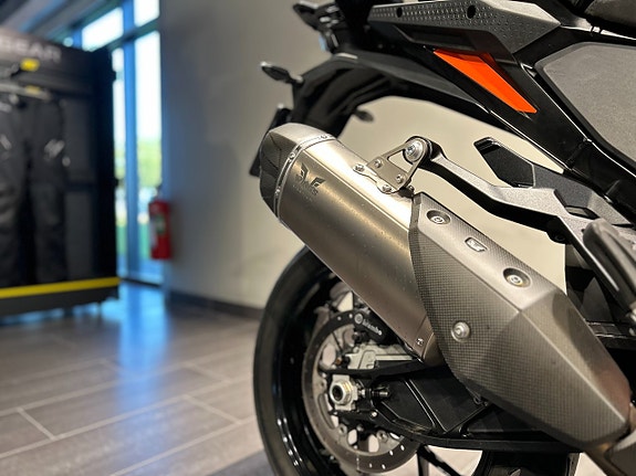 KTM 1290 Super Adventure S / Tech Pack / Slip-on / Kraschbågar 7 of 19