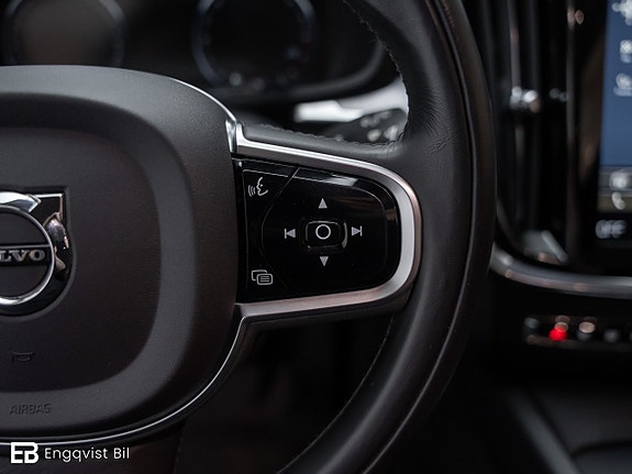Volvo V60 20 of 30
