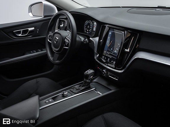 Volvo V60 24 of 30