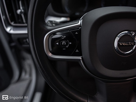 Volvo V60 19 of 30