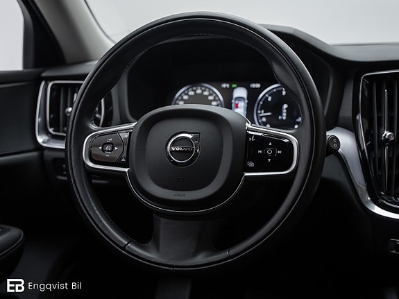 Volvo V60 18 of 30