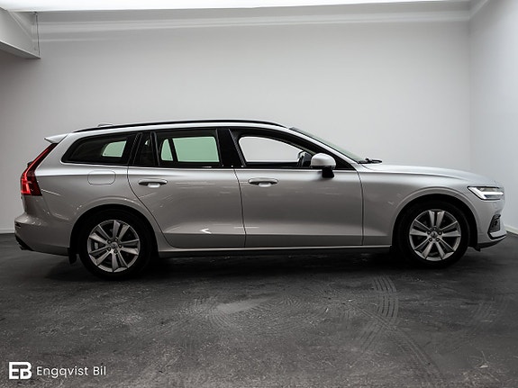Volvo V60 12 of 30