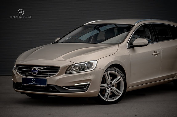 Volvo V60 3 of 22