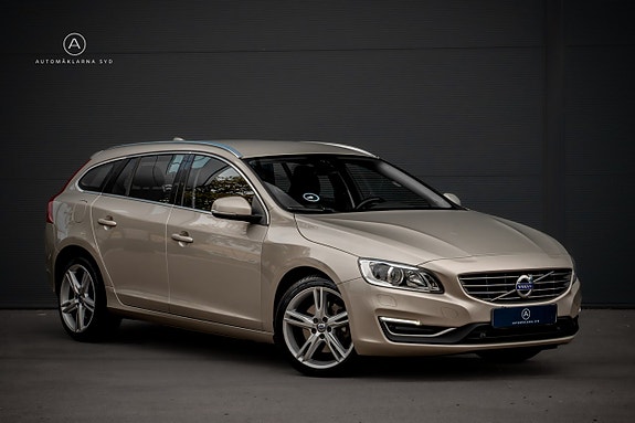Volvo V60 4 of 22
