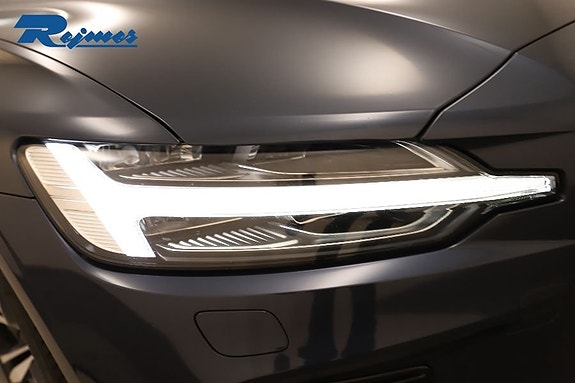 Volvo V60 18 of 23