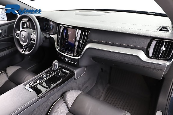 Volvo V60 20 of 23