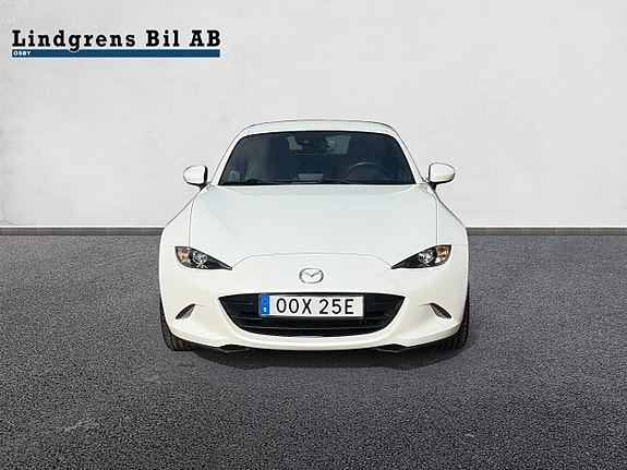 Mazda MX-5 4 of 10