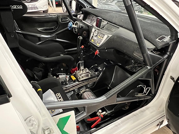 Mitsubishi Lancer 7 of 15