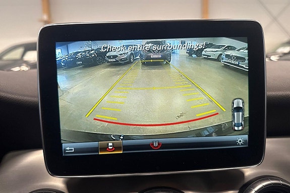 Mercedes-Benz CLA220 d 16 of 26