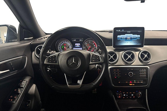 Mercedes-Benz CLA220 d 11 of 26
