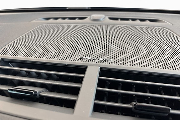 Polestar 2 15 of 17