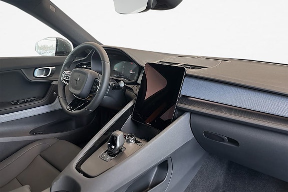 Polestar 2 13 of 17