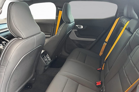 Polestar 2 11 of 17