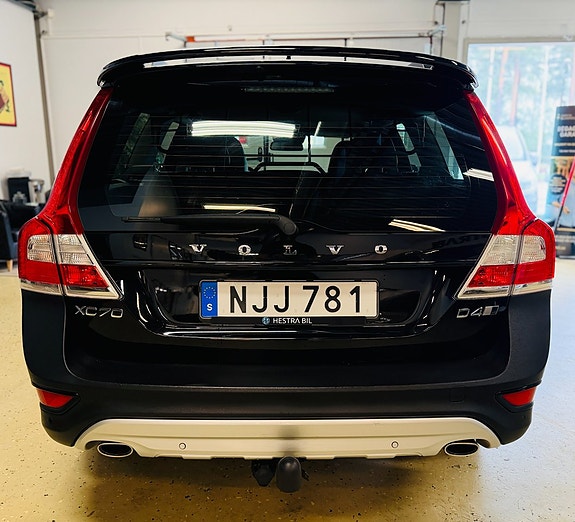 Volvo XC70 6 of 21