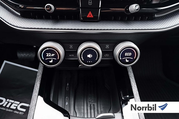 Skoda Superb 12 of 12