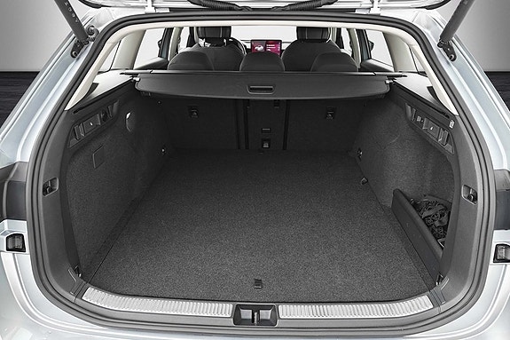 Skoda Superb 6 of 12