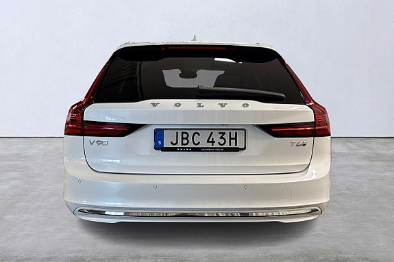 Volvo V90 5 of 28