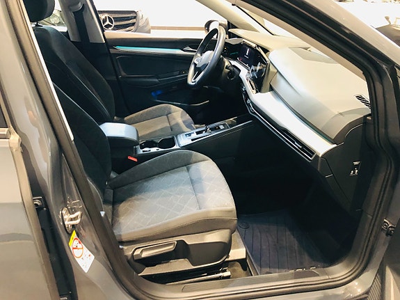 Volkswagen Golf I 5 of 9