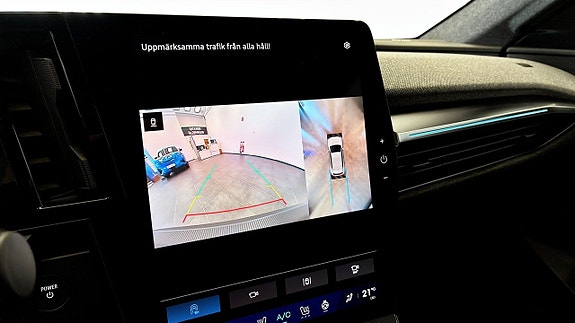 Renault Scenic E-Tech 18 of 21