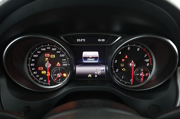 Mercedes-Benz CLA180 20 of 30