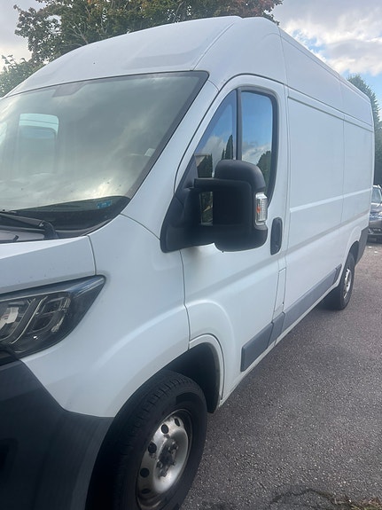 Peugeot Boxer 2 of 4