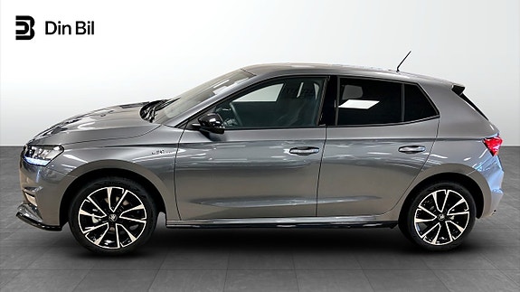 Skoda Fabia 2 of 13