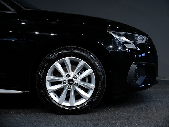 Audi A3 4 of 9