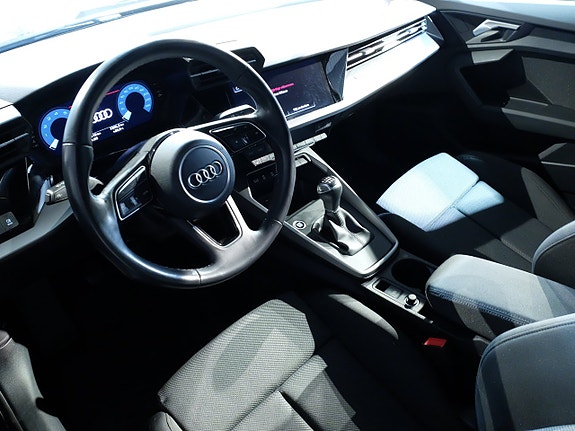 Audi A3 8 of 9