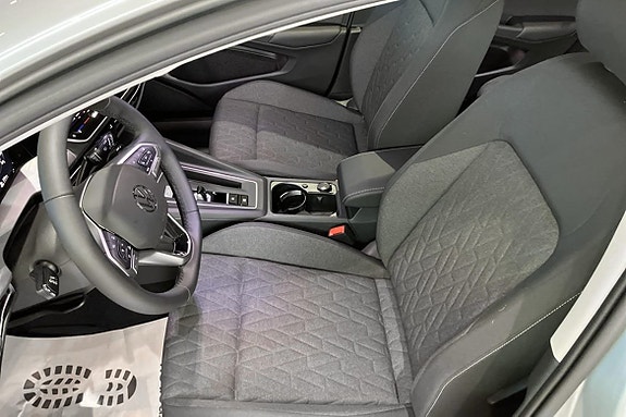 Volkswagen Golf I 9 of 14