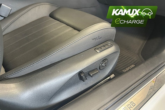Skoda Superb 21 of 26