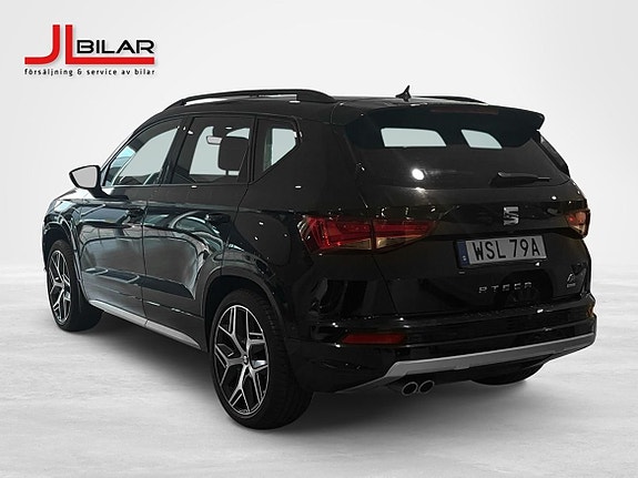Seat Ateca 2 of 8