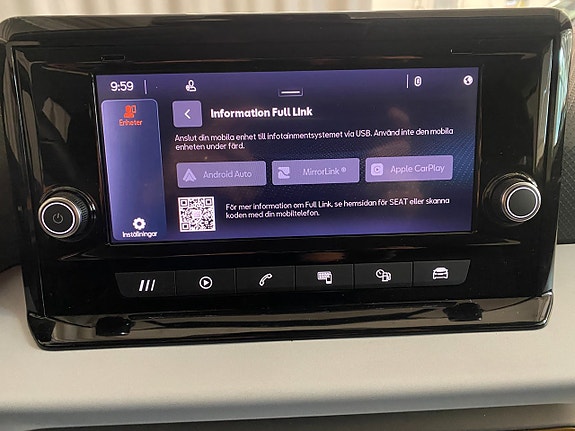 Seat Arona 12 of 19