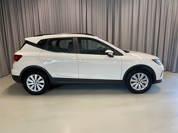 Seat Arona 3 of 19