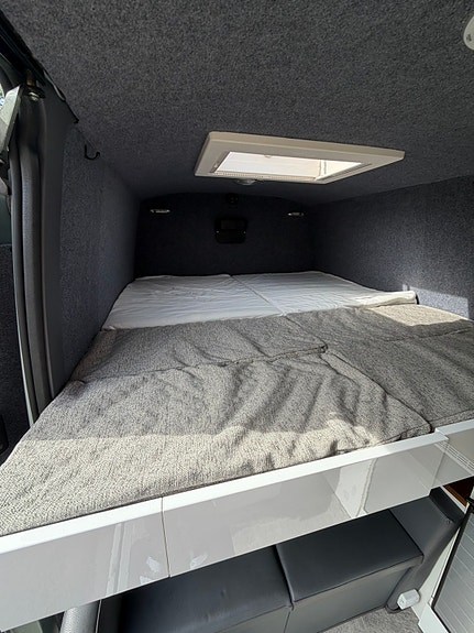 Renault Master 12 of 12