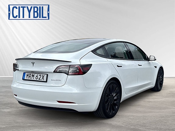 Tesla Model 3 5 of 27