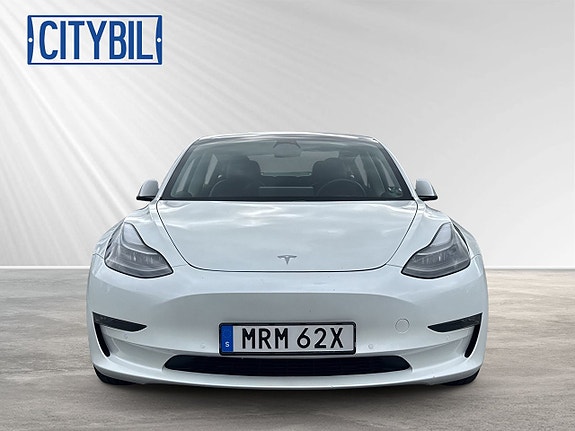 Tesla Model 3 8 of 27