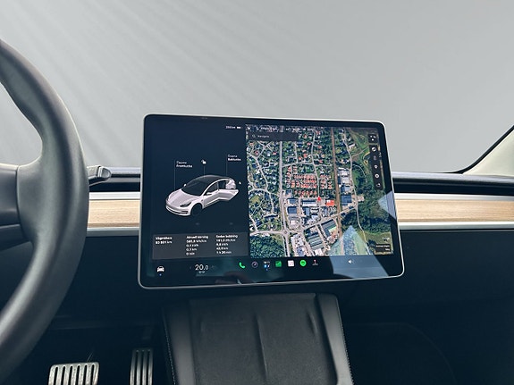 Tesla Model 3 15 of 27