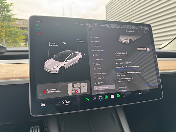 Tesla Model 3 22 of 27