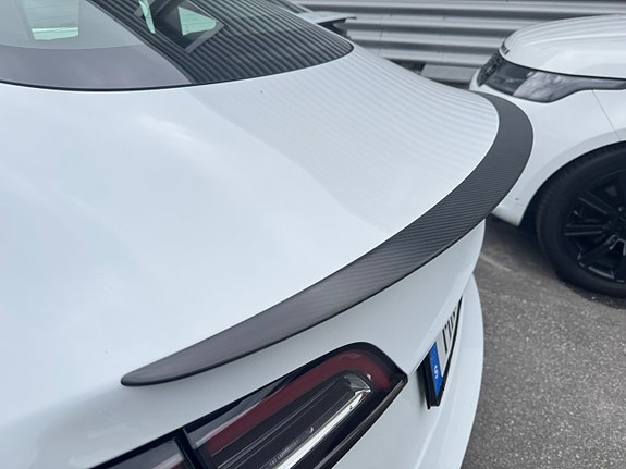 Tesla Model 3 10 of 27