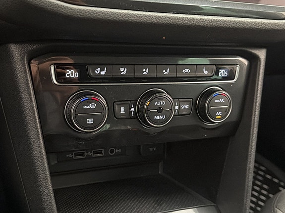 Volkswagen Tiguan 19 of 30
