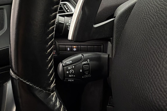 Peugeot 308 23 of 26