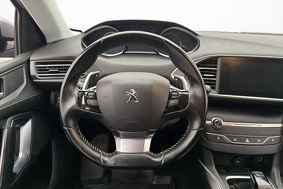 Peugeot 308 11 of 26