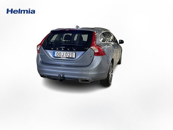 Volvo V60 7 of 18