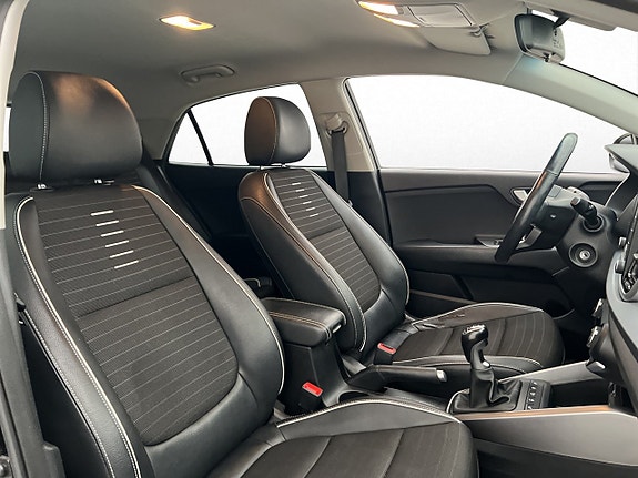 Kia Rio 11 of 24