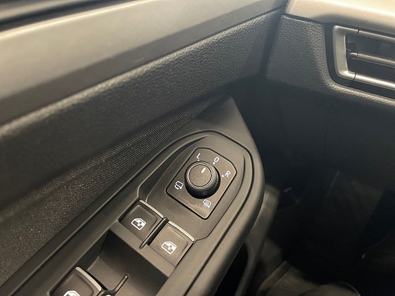 Volkswagen Golf I 18 of 26