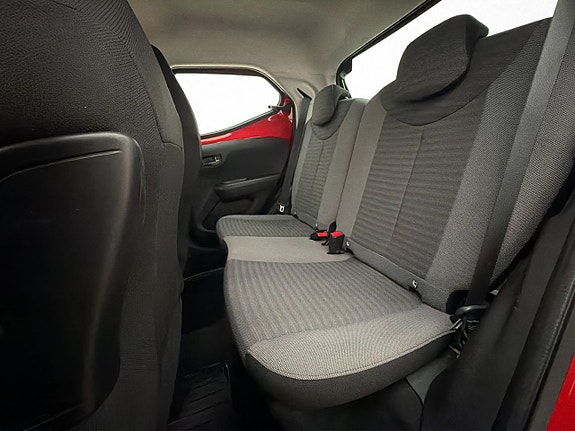 Toyota Aygo X 10 of 26