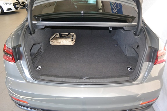 Audi A6 11 of 13