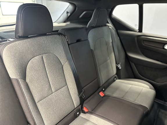 Volvo XC40 22 of 22